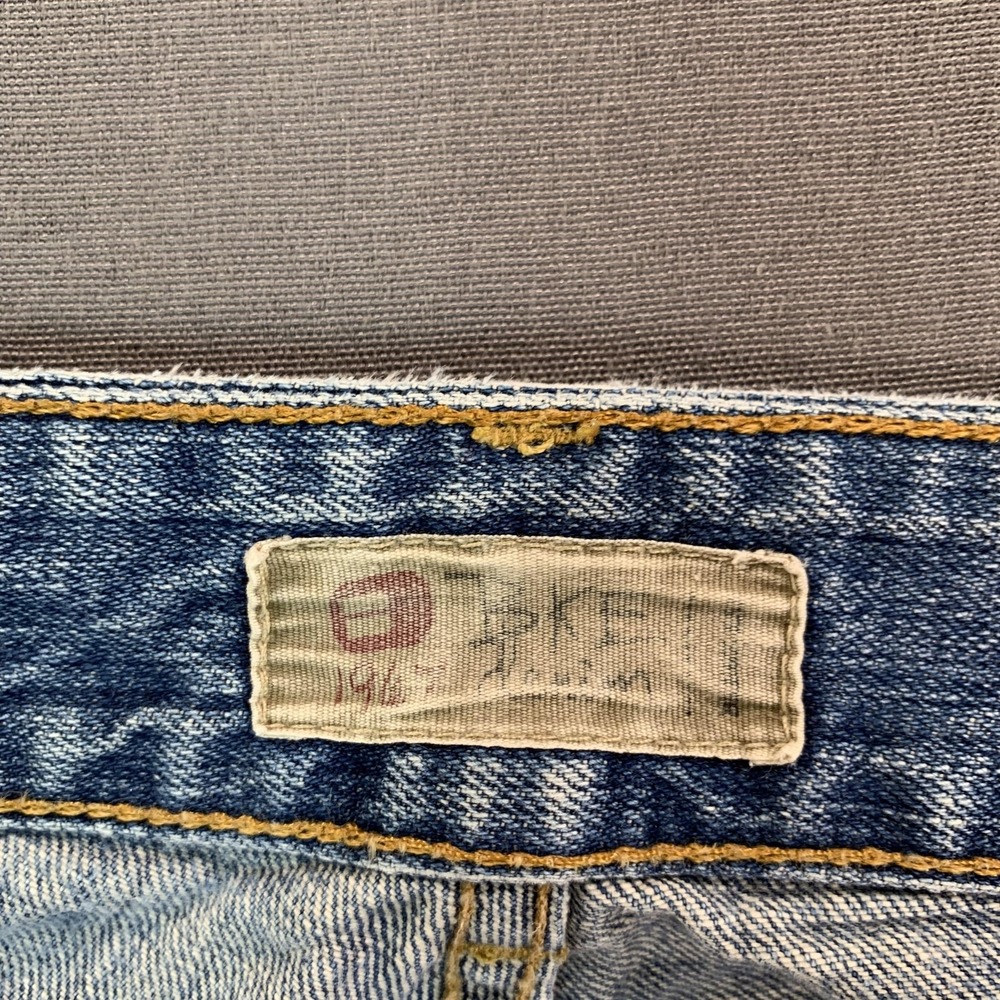 BKE Culture Long Jeans Men 32x33.5 Blue Bootcut Distressed Denim USA Medium Wash - Picture 5 of 16